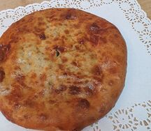 Хачапури с сыром и шпинатом