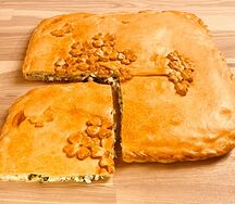 Пирог с зеленым луком и яйцом