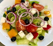 Салат греческий