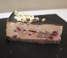 Чизкейк Шоколадный с вишней