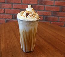 Милкшейк карамель-фундук