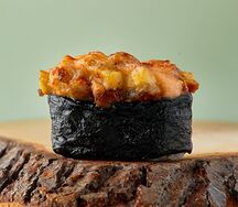 Запеченные суши Лосось