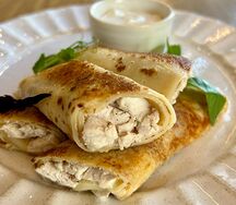 Блинчики с курицей и сыром