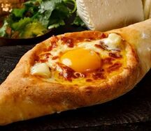 Хачапури по-аджарски