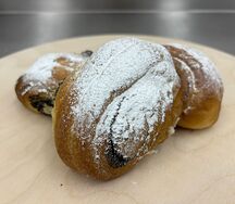 Булочка с маком