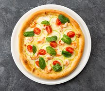Пицца с креветками, цукини и соусом том ям