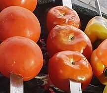 Помидор на мангале