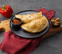 Мини-чебуреки с бараниной и говядиной