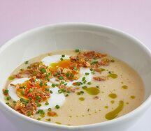 Крем-суп Куриный с яйцом и луком фри