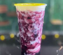 Черничный чай с молоком 