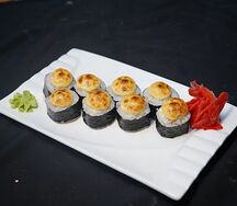 Ролл Икорный запеченный с крабом