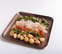Ассорти из маринованных овощей