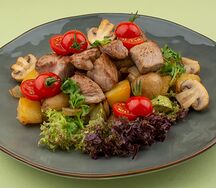 Свинина с грибами