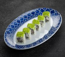 Ролл с сибасом и трюфельным кремом