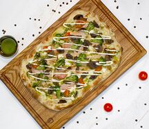 Пицца Мясная с грибами