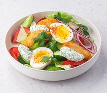 Салат с кебабом из цыплёнка