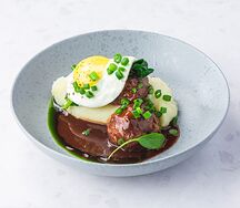 Мясные боллы с картофельным пюре