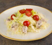 Цезарь с курицей
