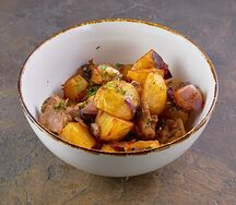 Жареный картофель с курицей
