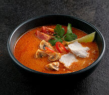 Суп Том Ям с курицей