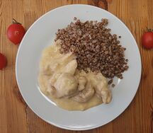 Курица в сметанном соусе