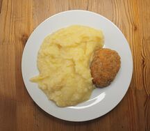 Биточки куриные