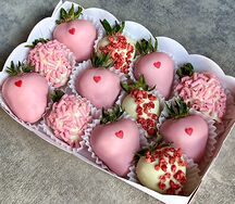 Клубника в шоколаде Розовый набор с сердечками 