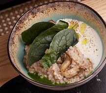 Зеленая греча с вешенками и Сырным соусом