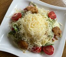 Цезарь с курицей