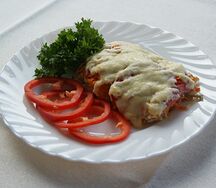 Рыба, запеченная с овощами