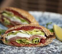 Сэндвич с Лососем