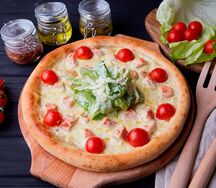 Пицца Цезарь с курицей