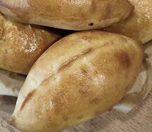 Пирожок с мясом