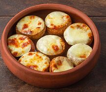 Грибы с сыром сулугуни