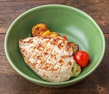 Грудка цыплёнка, фаршированная сыром и шпинатом