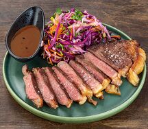 Стейк из мраморной говядины