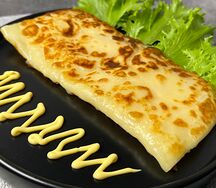 Блин с ветчиной и сыром