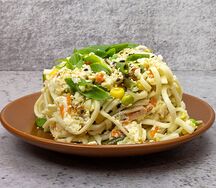 Wok из лапши с яйцом