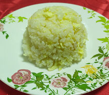 Жареный рис с яйцом