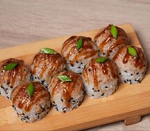 Запеченный ролл с курицей
