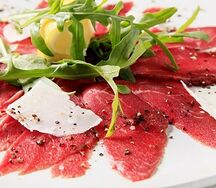 Карпаччо из брезаолы