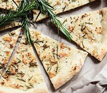 Фокачча с розмарином