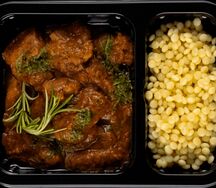 Гуляш из говядины с птитим 