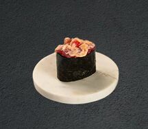 Спайси суши с тунцом