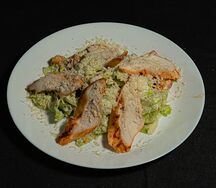 Цезарь с курицей