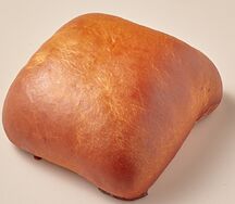 Пирожок с рисом, курицей и сыром