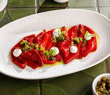 Запеченные перцы Рамиро с кремом из феты