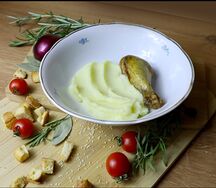Курочка карри с пюре