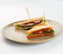 Сэндвич с цыплёнком гриль