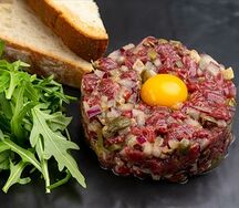 Тартар из говяжьей вырезки